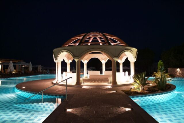 Piscina Center | Πισίνα Indian
