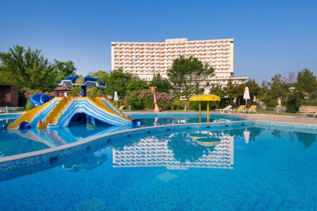 Piscina Center με Φουσκωτά